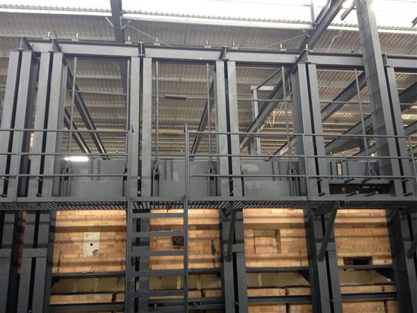 压延玻璃窑炉设计、施工、烤窑